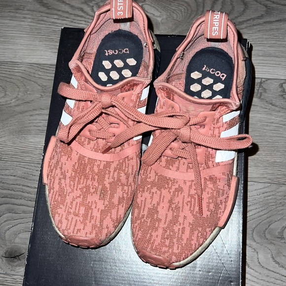 adidas gazelle silver green womens Adidas NMD CS2 Primeknit Boost Red Glitch Future Harvest